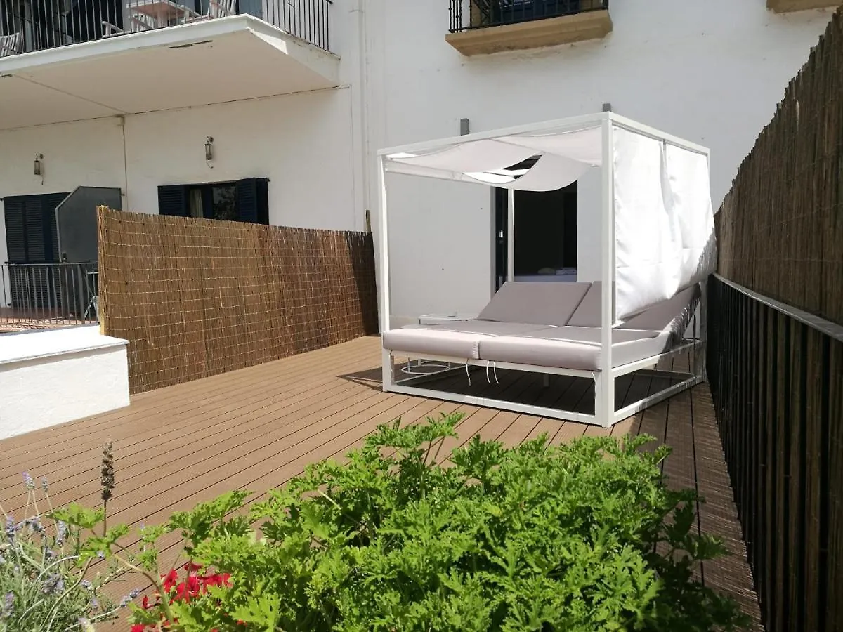 Hotel Trias Palamós 4*,