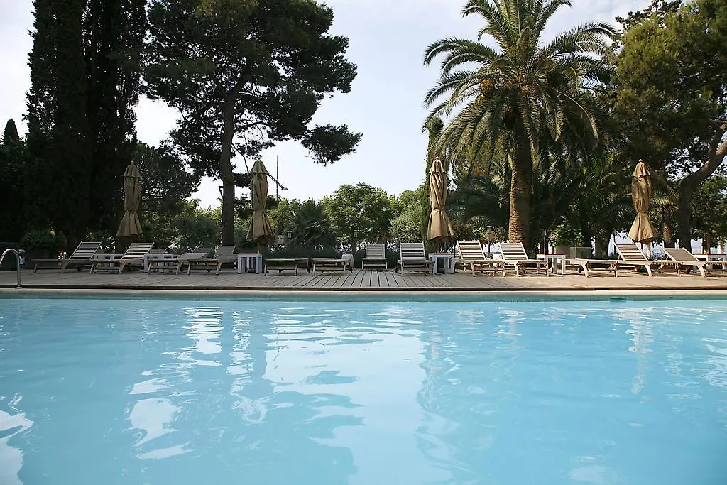 Hotel Trias location
